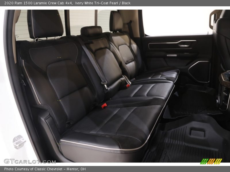 Ivory White Tri-Coat Pearl / Black 2020 Ram 1500 Laramie Crew Cab 4x4
