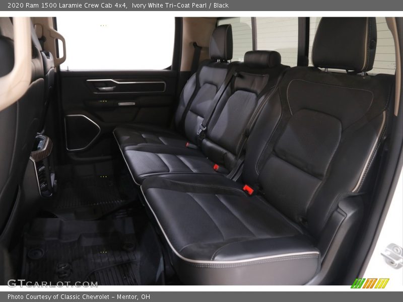 Ivory White Tri-Coat Pearl / Black 2020 Ram 1500 Laramie Crew Cab 4x4