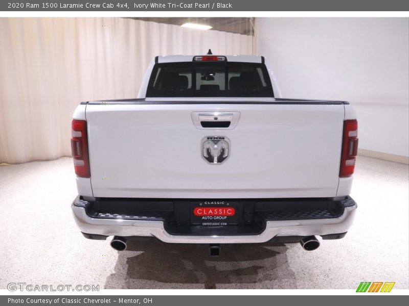Ivory White Tri-Coat Pearl / Black 2020 Ram 1500 Laramie Crew Cab 4x4
