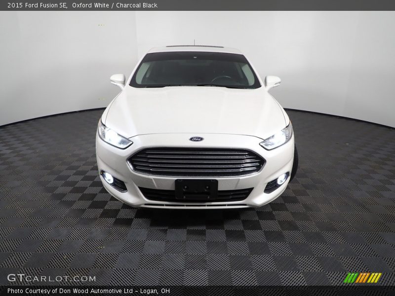 Oxford White / Charcoal Black 2015 Ford Fusion SE