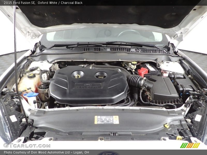 Oxford White / Charcoal Black 2015 Ford Fusion SE