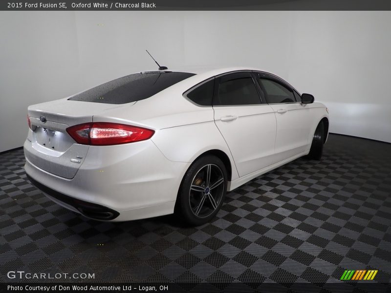 Oxford White / Charcoal Black 2015 Ford Fusion SE