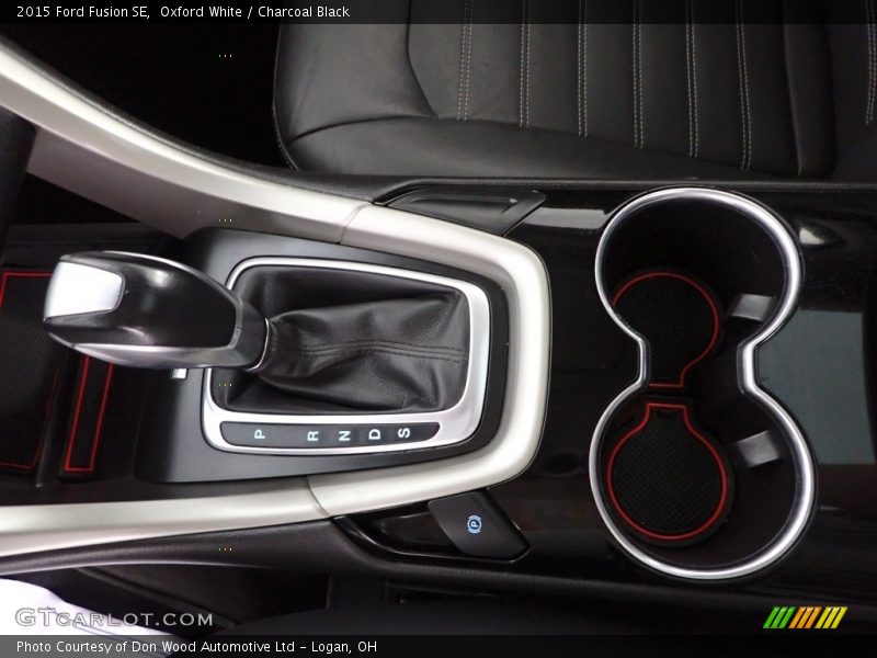 Oxford White / Charcoal Black 2015 Ford Fusion SE