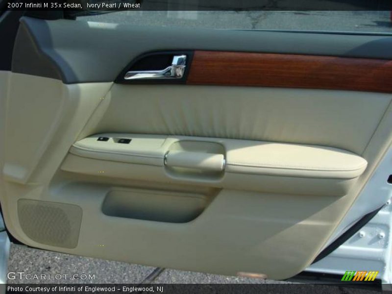 Ivory Pearl / Wheat 2007 Infiniti M 35x Sedan
