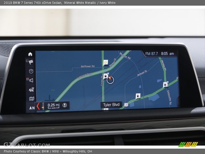 Navigation of 2019 7 Series 740i xDrive Sedan