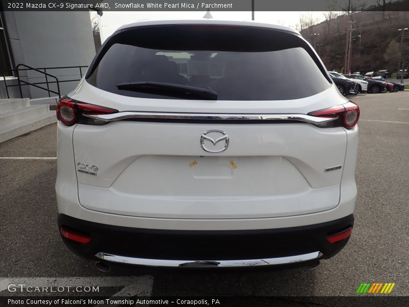 Snowflake White Pearl Mica / Parchment 2022 Mazda CX-9 Signature AWD