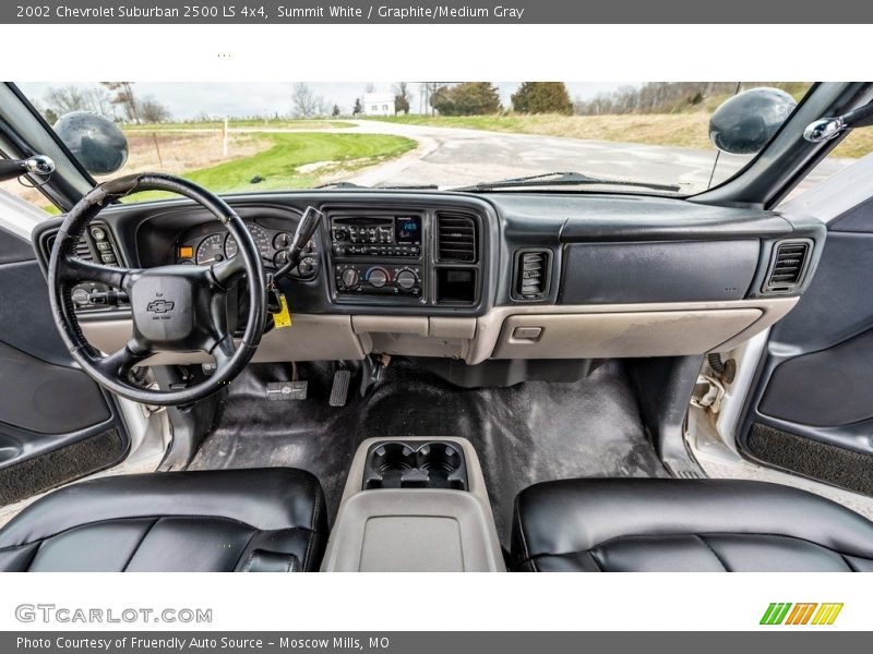 Dashboard of 2002 Suburban 2500 LS 4x4