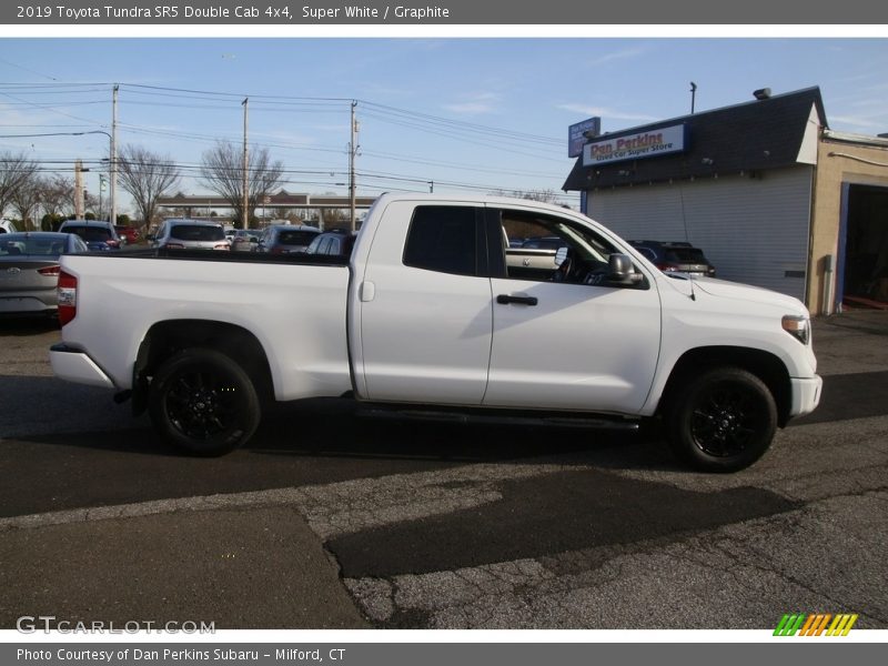 Super White / Graphite 2019 Toyota Tundra SR5 Double Cab 4x4