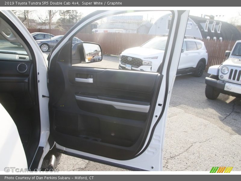 Super White / Graphite 2019 Toyota Tundra SR5 Double Cab 4x4