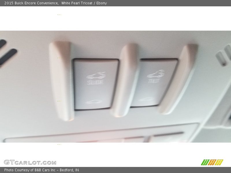 White Pearl Tricoat / Ebony 2015 Buick Encore Convenience