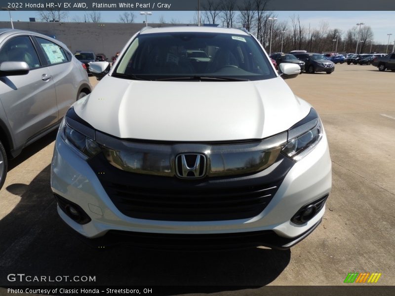 Platinum White Pearl / Gray 2022 Honda HR-V EX AWD