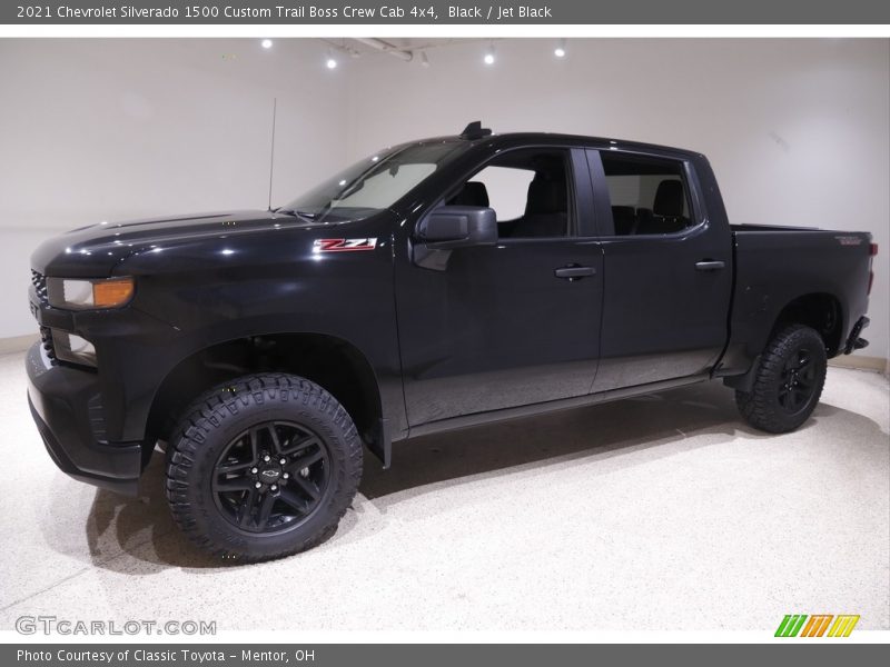 Black / Jet Black 2021 Chevrolet Silverado 1500 Custom Trail Boss Crew Cab 4x4