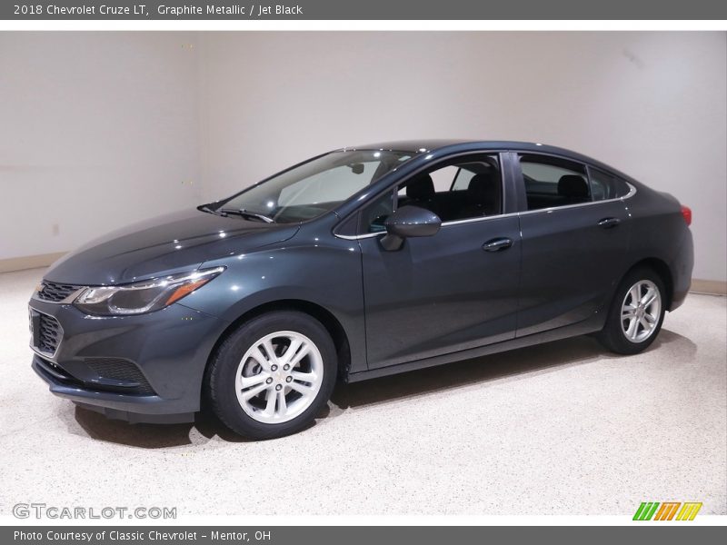 Graphite Metallic / Jet Black 2018 Chevrolet Cruze LT