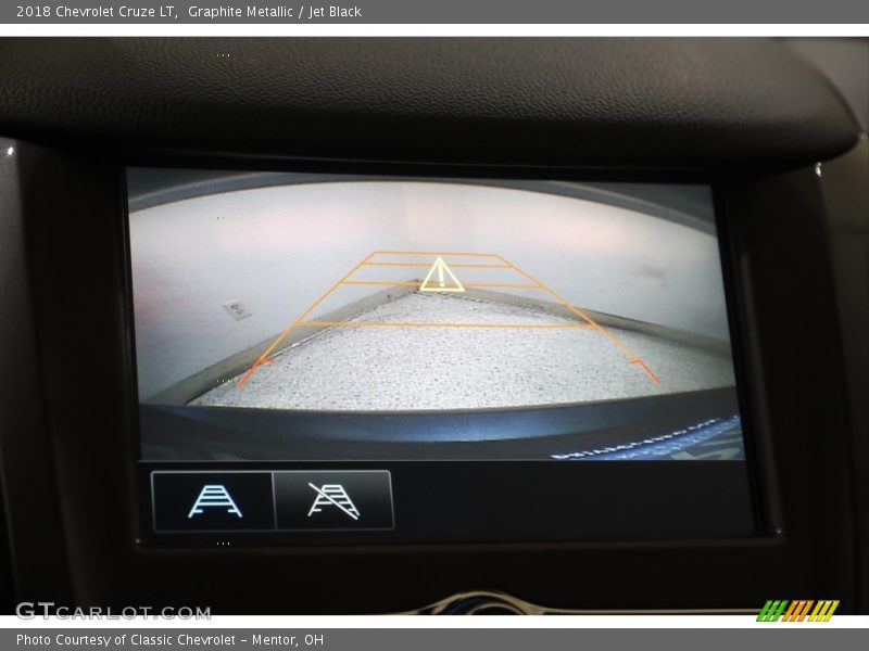 Graphite Metallic / Jet Black 2018 Chevrolet Cruze LT