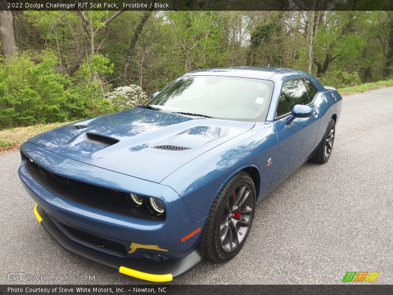 Frostbite / Black 2022 Dodge Challenger R/T Scat Pack
