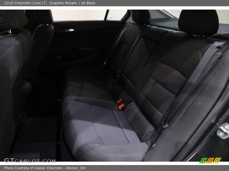 Graphite Metallic / Jet Black 2018 Chevrolet Cruze LT