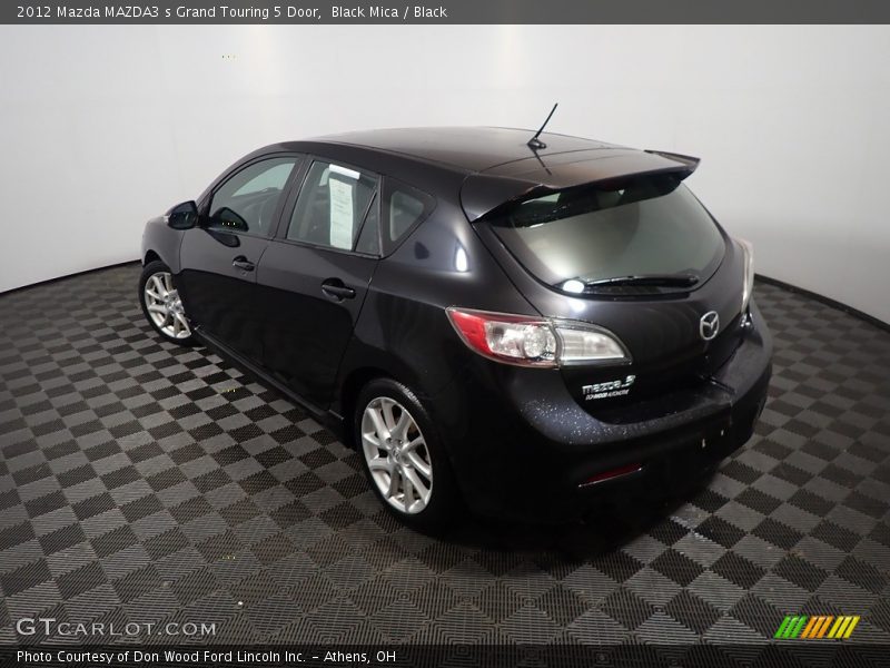 Black Mica / Black 2012 Mazda MAZDA3 s Grand Touring 5 Door