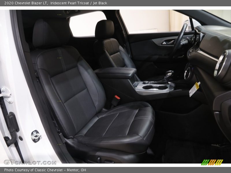 Iridescent Pearl Tricoat / Jet Black 2020 Chevrolet Blazer LT
