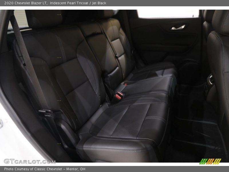 Iridescent Pearl Tricoat / Jet Black 2020 Chevrolet Blazer LT