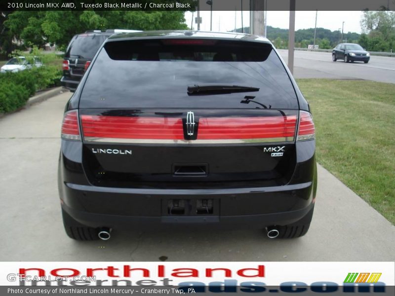 Tuxedo Black Metallic / Charcoal Black 2010 Lincoln MKX AWD
