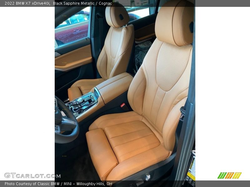 Front Seat of 2022 X7 xDrive40i