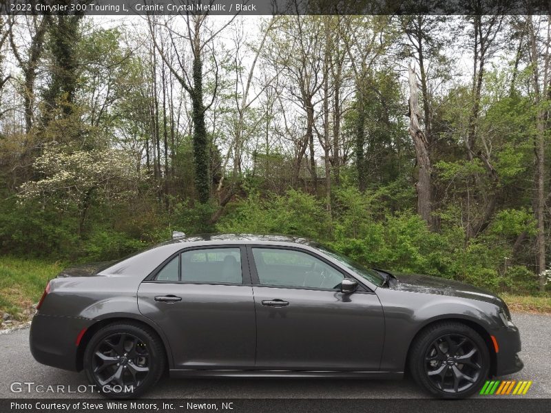 Granite Crystal Metallic / Black 2022 Chrysler 300 Touring L