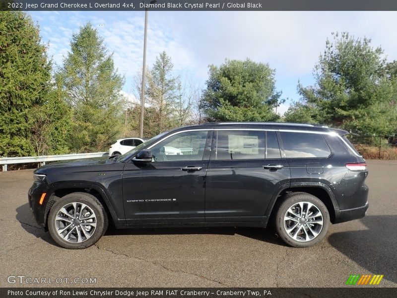 Diamond Black Crystal Pearl / Global Black 2022 Jeep Grand Cherokee L Overland 4x4