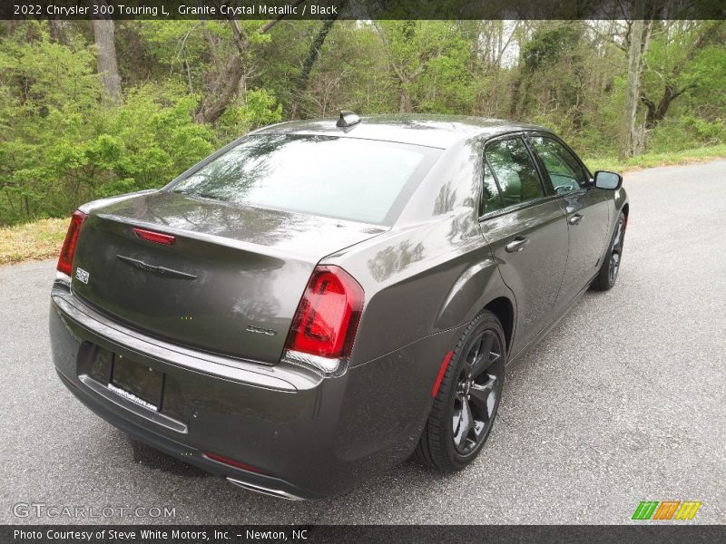 Granite Crystal Metallic / Black 2022 Chrysler 300 Touring L