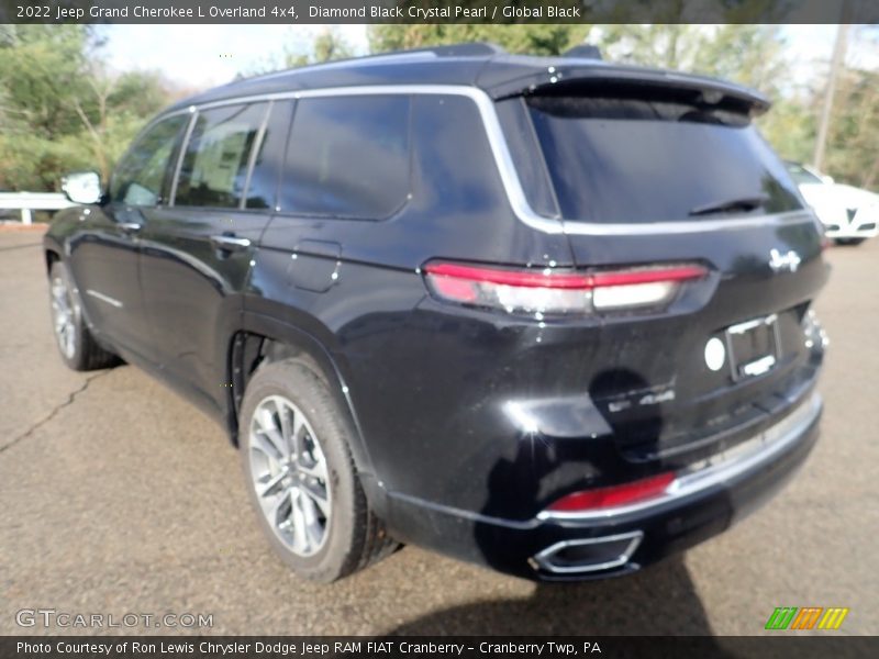 Diamond Black Crystal Pearl / Global Black 2022 Jeep Grand Cherokee L Overland 4x4