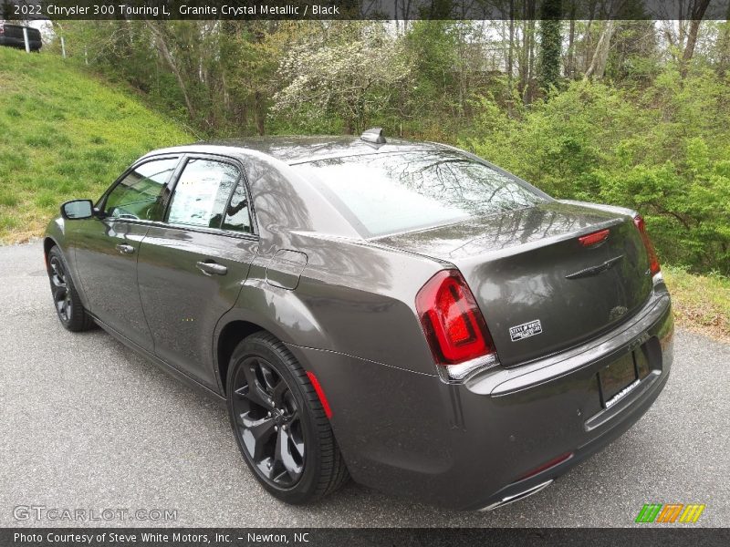 Granite Crystal Metallic / Black 2022 Chrysler 300 Touring L