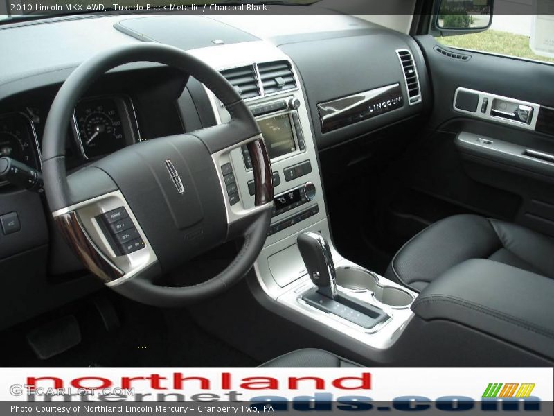 Tuxedo Black Metallic / Charcoal Black 2010 Lincoln MKX AWD