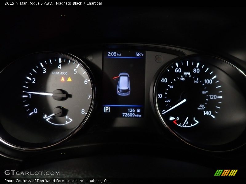 Magnetic Black / Charcoal 2019 Nissan Rogue S AWD