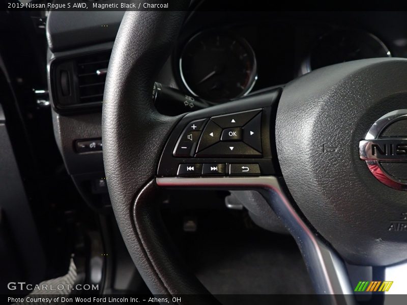 Magnetic Black / Charcoal 2019 Nissan Rogue S AWD