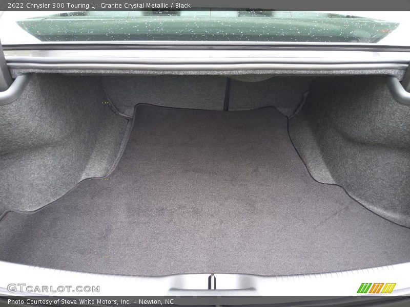 Granite Crystal Metallic / Black 2022 Chrysler 300 Touring L