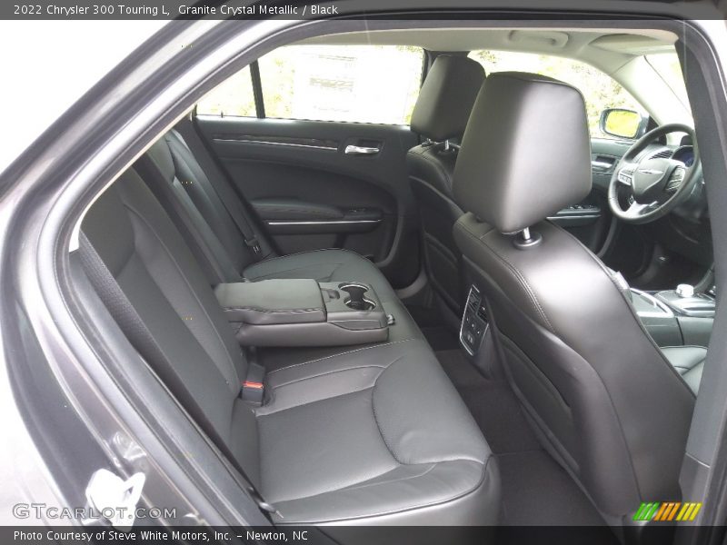 Granite Crystal Metallic / Black 2022 Chrysler 300 Touring L