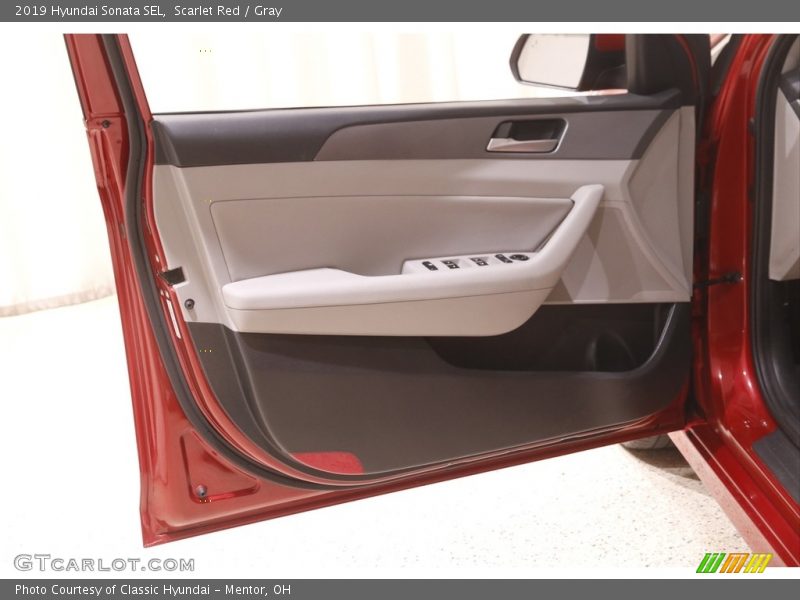 Scarlet Red / Gray 2019 Hyundai Sonata SEL