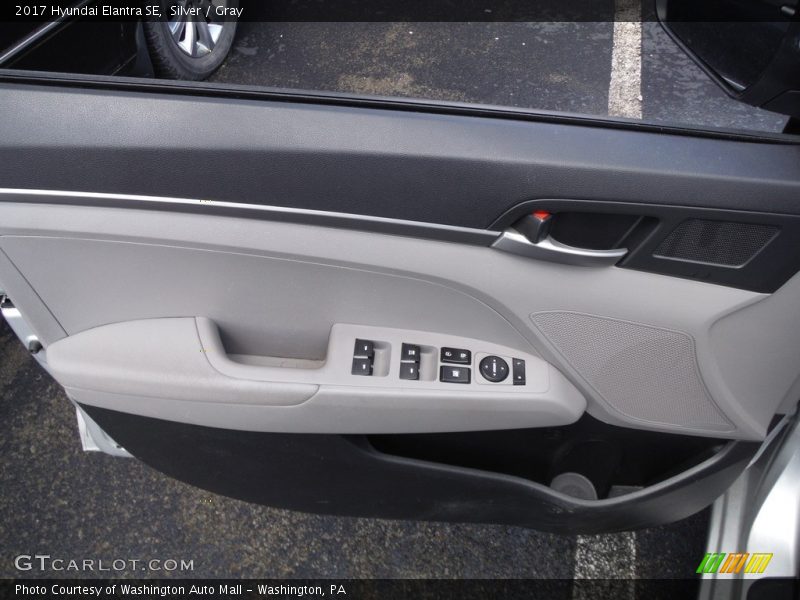 Silver / Gray 2017 Hyundai Elantra SE