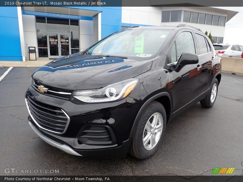  2019 Trax LT Mosaic Black Metallic