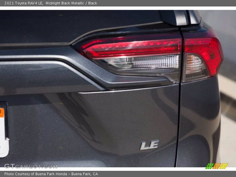 Midnight Black Metallic / Black 2021 Toyota RAV4 LE