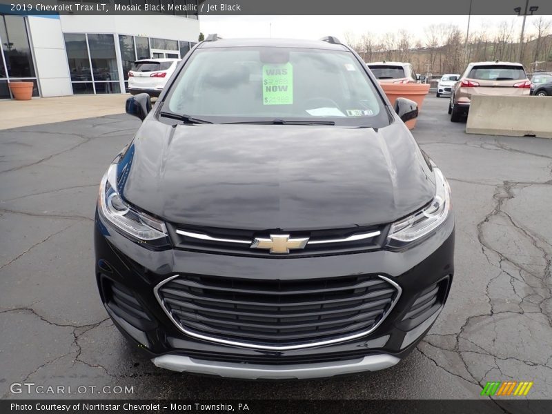 Mosaic Black Metallic / Jet Black 2019 Chevrolet Trax LT