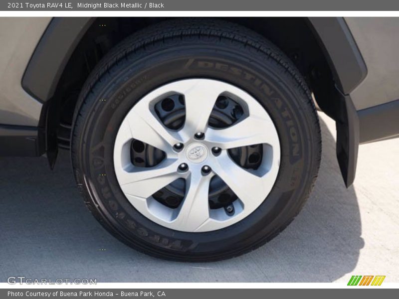 Midnight Black Metallic / Black 2021 Toyota RAV4 LE