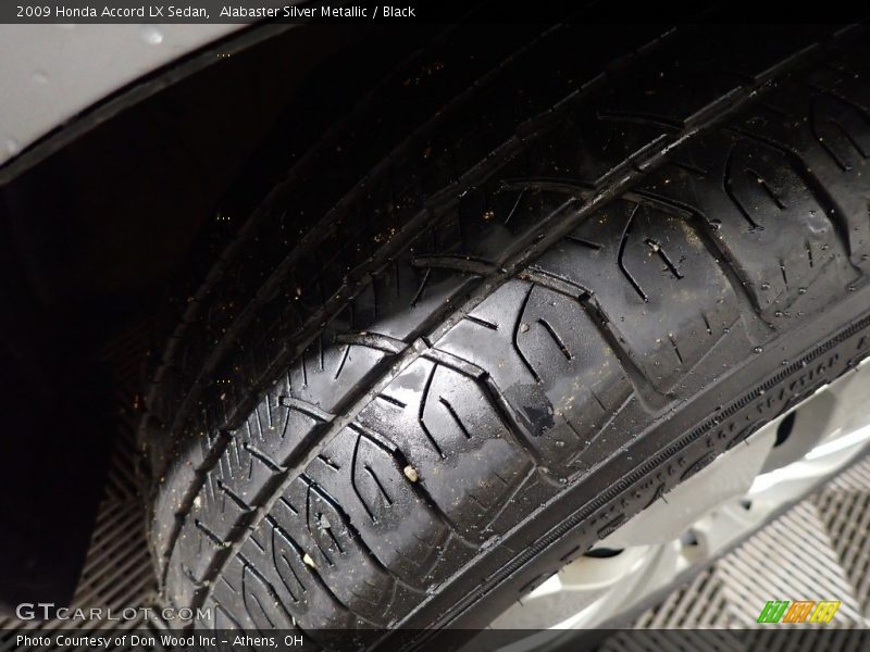 Alabaster Silver Metallic / Black 2009 Honda Accord LX Sedan