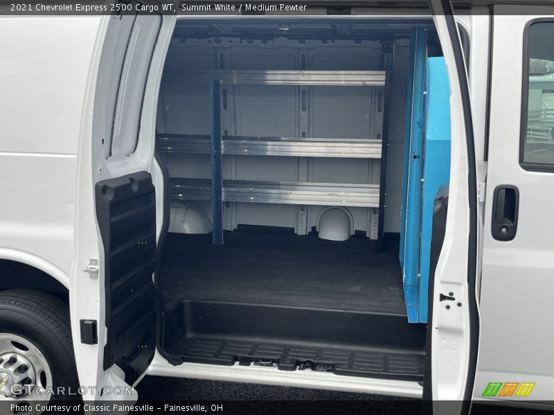 Summit White / Medium Pewter 2021 Chevrolet Express 2500 Cargo WT