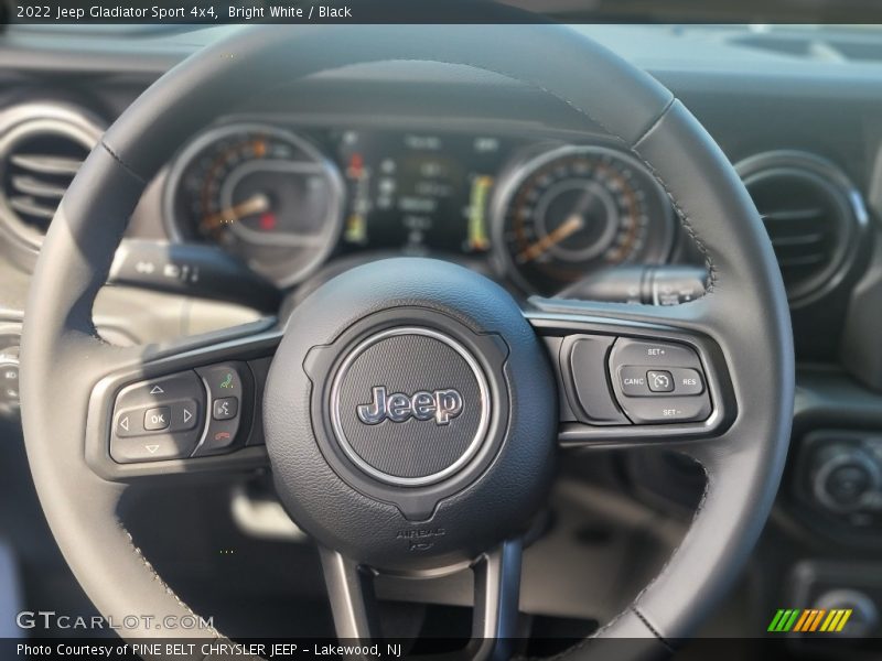 Bright White / Black 2022 Jeep Gladiator Sport 4x4