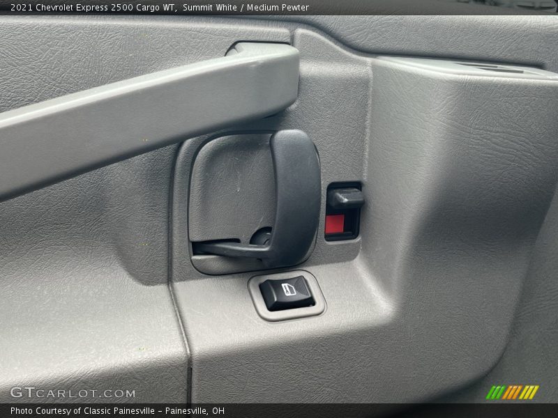 Summit White / Medium Pewter 2021 Chevrolet Express 2500 Cargo WT