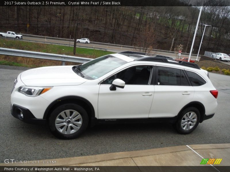 Crystal White Pearl / Slate Black 2017 Subaru Outback 2.5i Premium