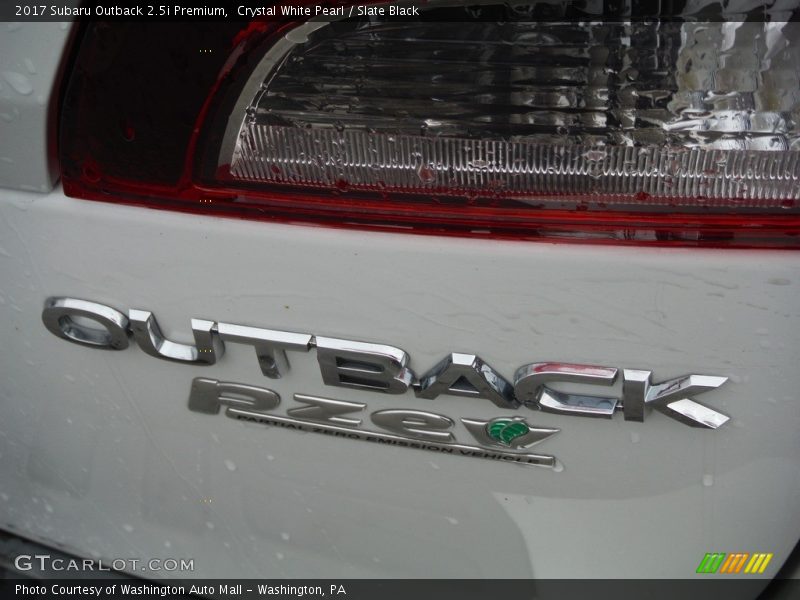 Crystal White Pearl / Slate Black 2017 Subaru Outback 2.5i Premium