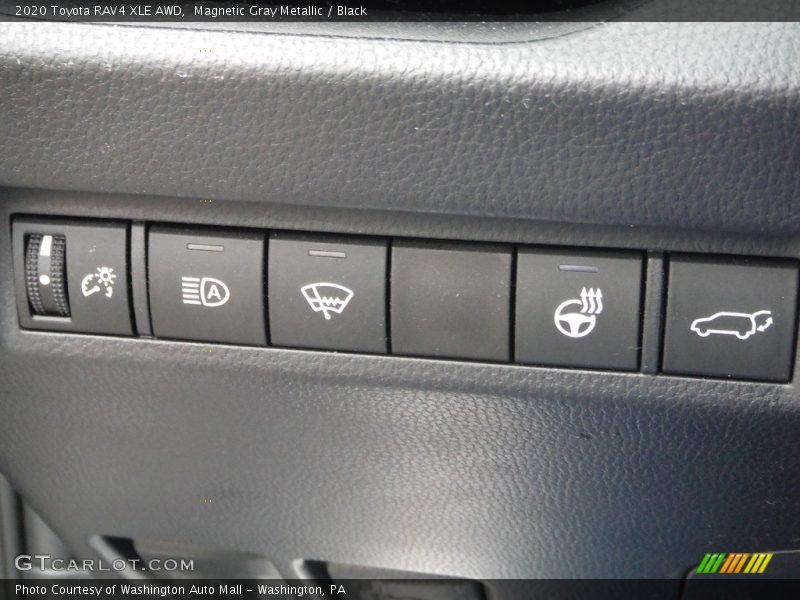 Magnetic Gray Metallic / Black 2020 Toyota RAV4 XLE AWD