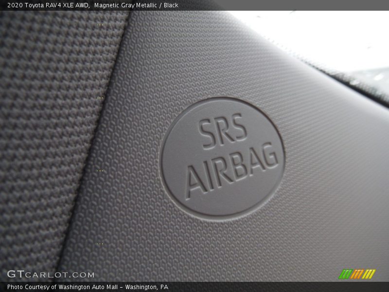 Magnetic Gray Metallic / Black 2020 Toyota RAV4 XLE AWD
