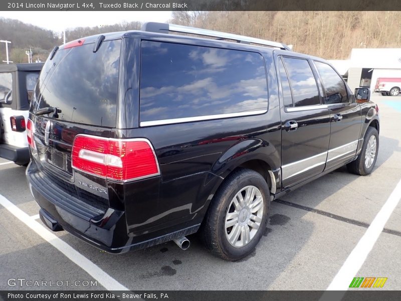 Tuxedo Black / Charcoal Black 2014 Lincoln Navigator L 4x4